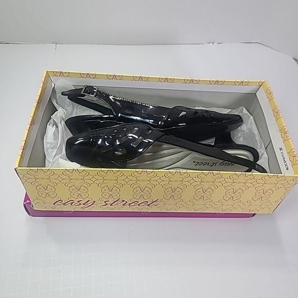 Easy Street Black Patent Slingback Pumps – Kitten/Block Heel – Women’s Sz 7 - Picture 10 of 10